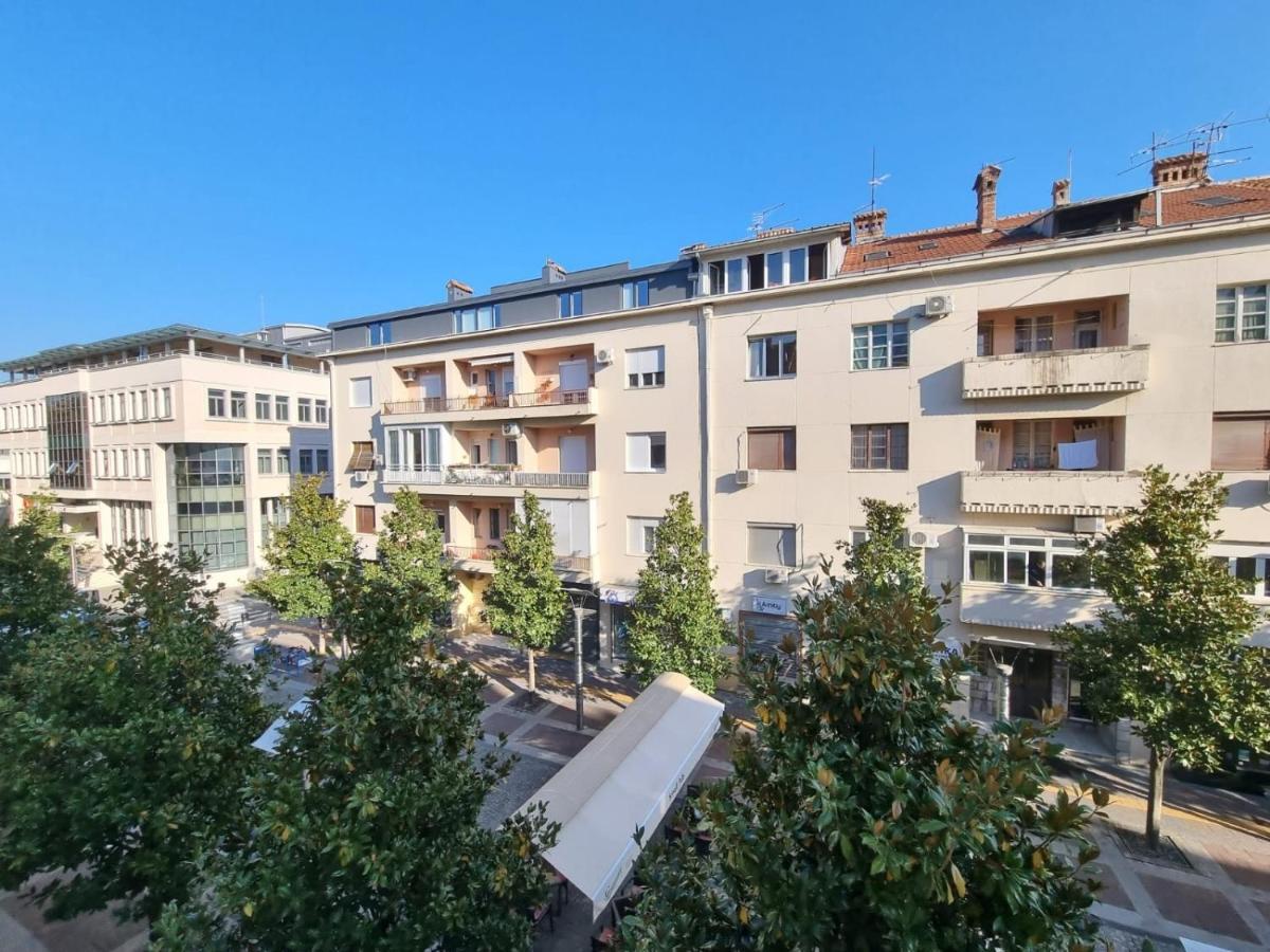 Ferienwohnung Right In The Heart Of Podgorica! Exterior foto